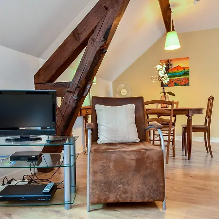 Luxurious Holiday In Auvergne With Private Garden Nyaraló *