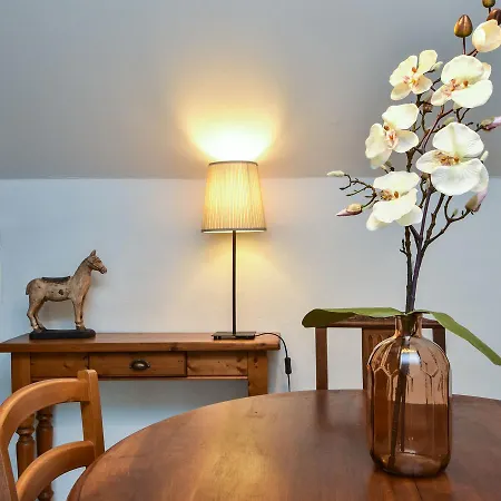 Luxurious Holiday In Auvergne With Private Garden Nyaraló
